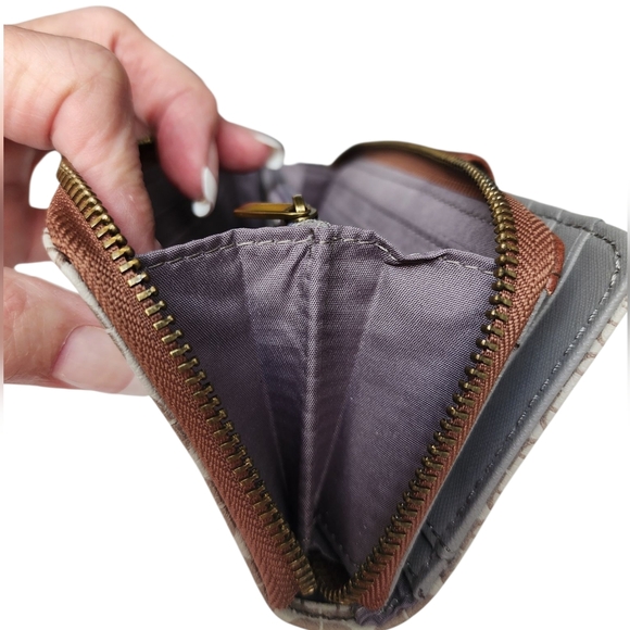FOSSIL Brown and Cream Monogram Print Textured Wallet - Picture 8 of 16